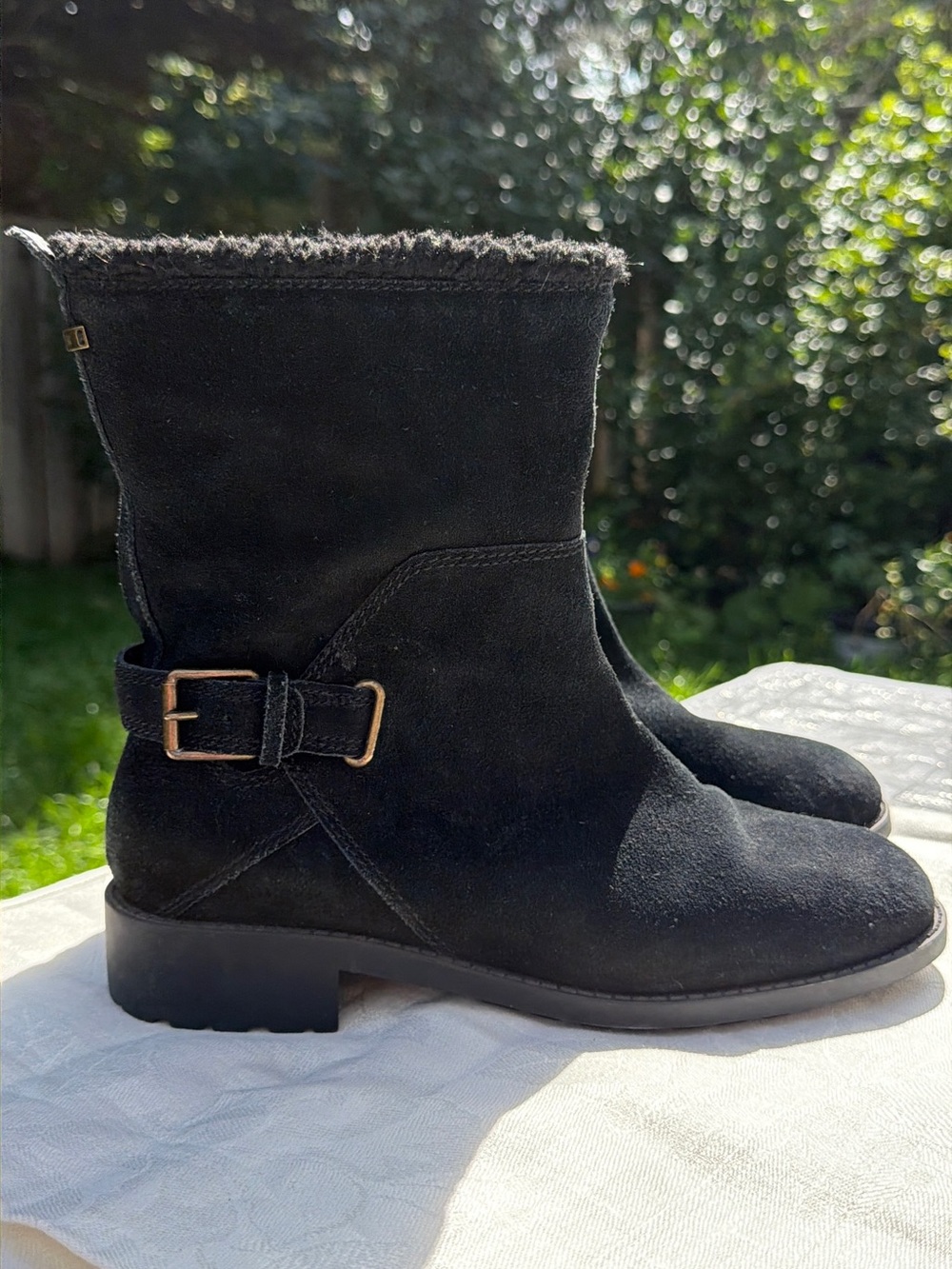 Cole Haan Waterproof Suede Ankle Boots – Women’s 8.5 – Black